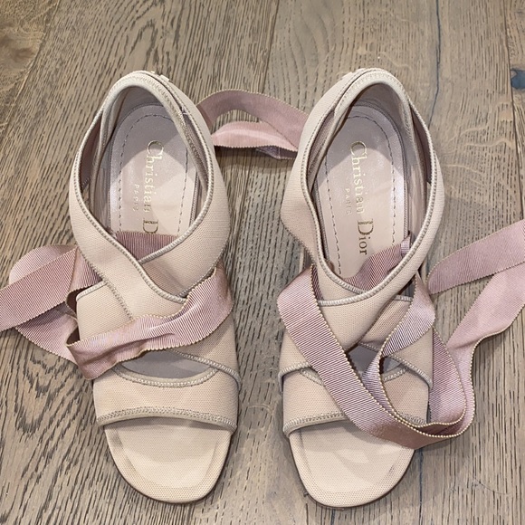 Dior Étoile sandal in nude micro fishnet size 36 - Picture 8 of 8